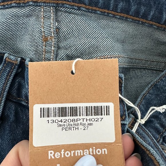 NWT Reformation Stevie Ultra High Rise Denim Jeans Straight Leg Sz 27 Perth - Picture 4 of 11